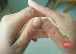 Illustration of how to make fried leek and tofu buns 12