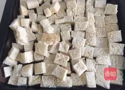 Illustration of how to make bread crumbs 2