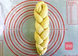 Coconut braided bread recipe 12