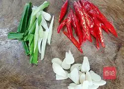 Illustration of how to make spicy beef intestines 4