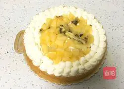 Illustration of how to make cream fruit cake 6