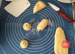 Honey Bun Recipe Illustration 10