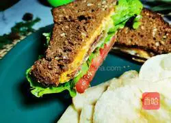 Illustration of how to make bacon sandwiches that are delicious but not fat 5