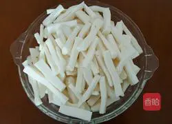 Illustration of how to make yam cake 1