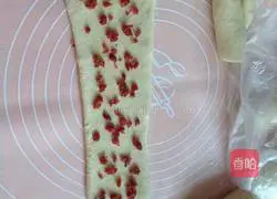 Cranberry Toast Recipe Illustration 4