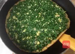 Illustration of how to make batter cake (Chinese pizza) 10