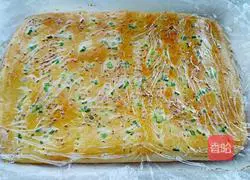 Illustration of how to make meat floss rolls 11