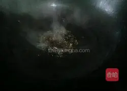 Illustration of how to make secret sauce elbows 11