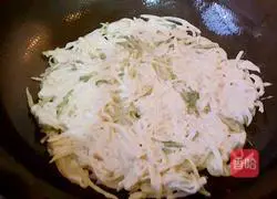  Illustration of how to make potato shredded cake 6