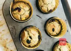 Matcha Oatmeal Muffin Recipe Illustration 8