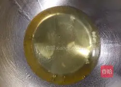 Illustration of how to make red date cake 1