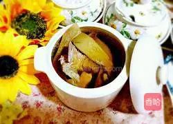 Illustration of Hong Kong-style soup making 7