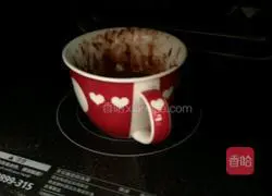 Chocolate Oreo Lava Mug Cake Recipe Illustration 9