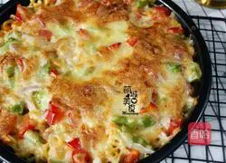 Illustration of how to make noodle pizza 2