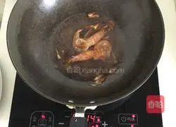 Illustration of how to make shrimp drunk with red wine 8