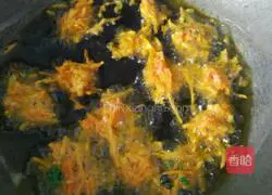 Illustration of how to make carrot meatballs 8