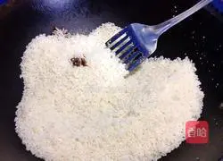 Illustration of homemade steamed pork powder 7