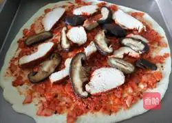 Thin-bottom grilled chicken and mushroom pizza recipe 15