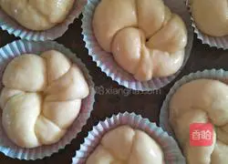 Illustration of how to make crispy soft bread 18