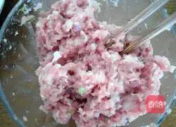 Illustration of how to fry and stuff green peppers 4