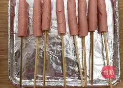 Illustration of how to make barbecue sausage 4