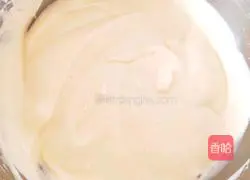 Illustration of how to make strawberry floating cloud roll 12