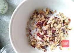 Milk brown sugar Illustration of how to make jujube cake (8 inches) 3