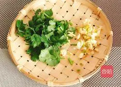 Illustration of how to make steamed beef with flour 15