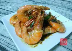 Illustration of how to fry shrimps in oil 15