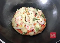 Illustration of how to make pan mini pizza 13