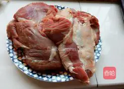 Illustration of how to make soy beef 1