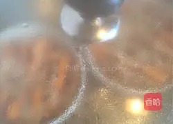 Illustration of how to make steamed pork with pumpkin rice noodles 9