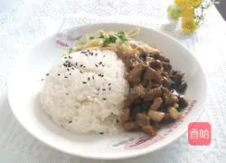 Illustration of how to make braised pork rice with mushrooms 9