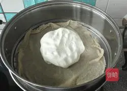 Illustration of how to make bean flour cake (donkey rolling) 4