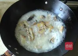 Illustration of how to cook glutinous rice cake with vinegar 3