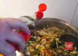 Illustration of how to make Shaanxi special braised sesame seeds 15