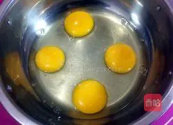 Illustration of how to make cupcakes 3