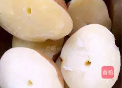 Illustration of making noodles with cubes 1