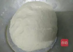 Illustration of how to make knife-shaped noodles 2