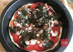  Illustration of how to make bacon and seaweed pizza 6
