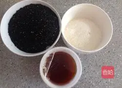 Illustration of how to make sesame candy 1