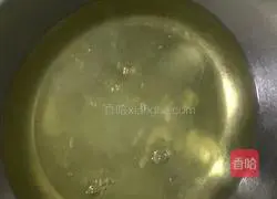 Illustration of how to make chiffon cake 6