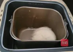 Illustration of how to make old bread 3
