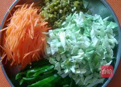 Illustration of home-style fried rice noodles 1