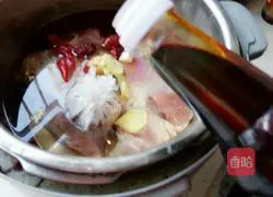 Illustration of how to make soy beef 7