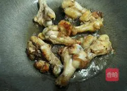 Illustration of how to make sauce chicken legs 6