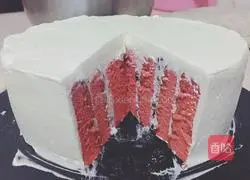Red Velvet Cake Recipe Illustration 7