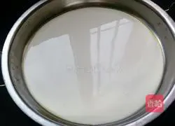 Illustration of how to make homemade cold skin 5