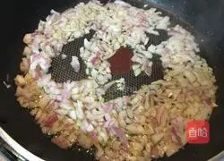 Illustration of how to make fried quinoa rice with tuna, corn and eggs 4