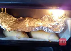 Illustration of how to make butter rolls 13